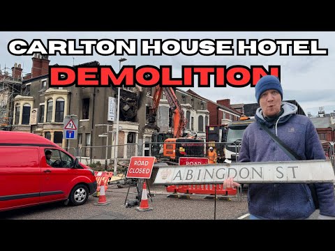 Видео: Начался экстренный снос в Блэкпуле