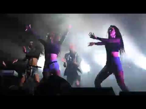 Видео: Nyusha / Нюша - Team Nyusha(@Live, MEIZU SHOW, 23.05.18)