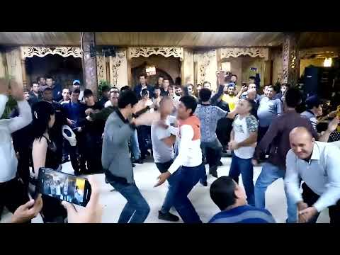 Видео: Завқибек Хурсандов Базморо қисми 1 Москва чойхона 5Кент #NurzodChannel