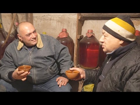 Видео: Кавказские тосты и анекдоты