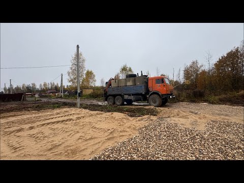 Видео: Бурение колодца машиной г Тверь