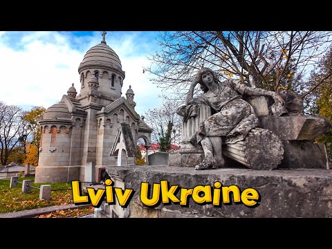 Видео: Найзагадковіше Місце Львова — Осінній Личаківський цвинтар (4к Віртуальна Подорож)