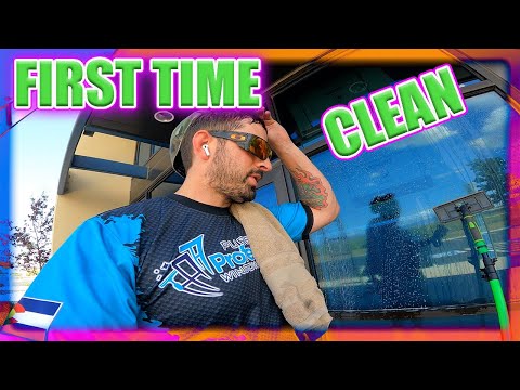 Видео: ПЕРВАЯ ЧИСТКА КОММЕРЧЕСКИХ ПОМЕЩЕНИЙ ТОЛЬКО НАРУЖНАЯ МОЙКА ОКОН