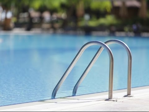 Видео: Не пуснаха мъж от ромски произход на басейн - Новините на Нова (10.08.2015г.)