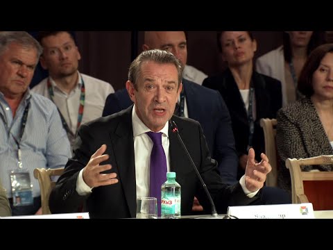 Видео: «Это тот же фронт!»: Владимир Машков призвал биться за русскую культуру