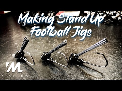 Видео: Как сделать приспособления для футбола стоя