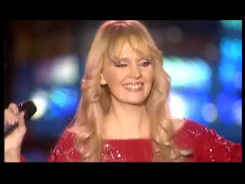 Видео: Валерия - Перелей вода (Концерт @ Страна Любви, Кремль 2003)