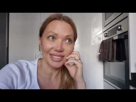 Видео: Болталка: Готовлю Быстрый Рыбный Суп и Общаюсь с Вами о жизни/Получилось не быстро...