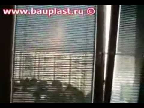 Видео: Жалюзи на пластиковые окна. Замер и монтаж.