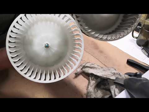 Видео: Ремонт nissan primera p12. Замена мотора печки (кондиционера) замена фильтра салона. Снятие бардачка