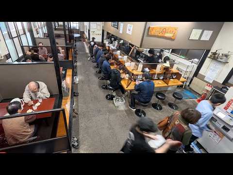 Видео: 60-летний ресторан Tonkotsu Ramen, завоевавший Гран-при Kagoshima Ramen в Японии