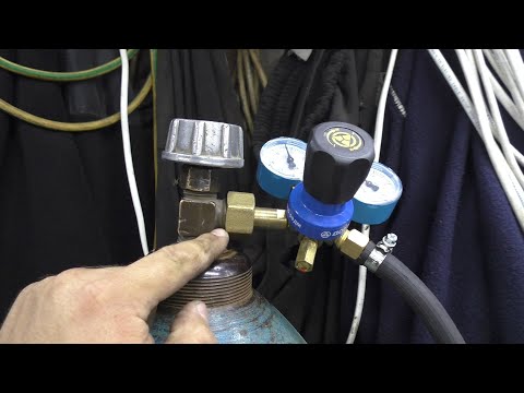 Видео: Газосварка для начинающих.