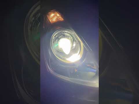 Видео: Hyundai Starex H-1 установка светодиодных линз MTF Dynamic Vision Expert 4300K