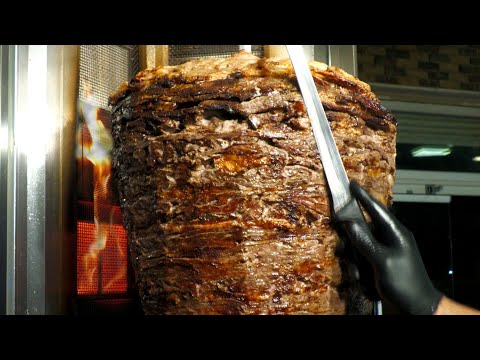 Видео: Street Food Berlin / Удивительная шаурма в иракском стиле / Mr. Grill