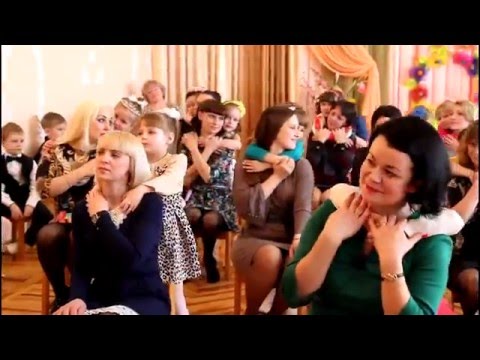 Видео: Танец девочек с мамами-2. ДОУ №8 "Малыш" г.Шахтерск
