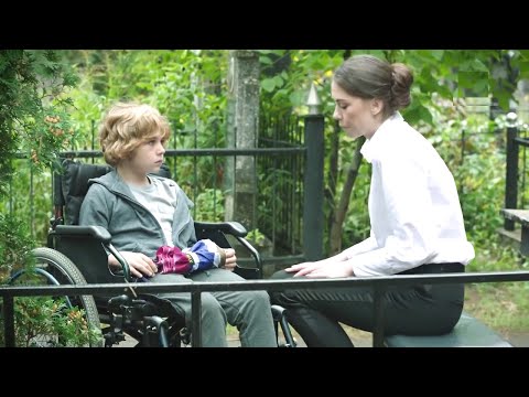 Видео: ФИЛЬМ НА РЕАЛЬНЫХ СОБЫТИЯХ! БОЛЬШЕ НЕ ОПЕРИРУЕТ ДЕТЕЙ! Человек без сердца! Русский фильм