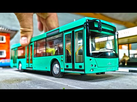 Видео: Модель ГОРОДСКОЙ АВТОБУС МАЗ 203 масштаб 1/43. Про машинки.