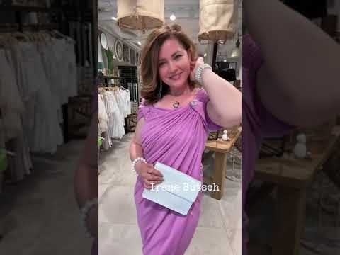 Видео: Две идеи платьев с рукавами..