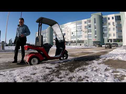 Видео: Honda Gyro Canopy 4t. Зима, -18 градусов. Масло густеет.  Не снимается с парковки.