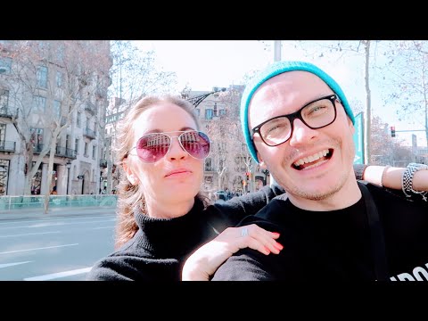 Видео: ДЕНЬ 126. ПЬЯНАЯ БАРСЕЛОНА. ВСТРЕЧА С СЕСТРОЙ! ВЛОГ ИЗ ИСПАНИИ!