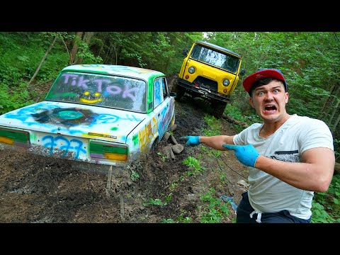 Видео: Отправились на бездорожье на буханке, чтобы спасти жигули и вытащить его из грязи!