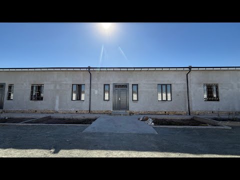 Видео: Урганч.ш. 1 каватли 180 м2 янги 4 хонали ховли сотилади. Мулжал: Аэропортский. #рекомендации #ховли 