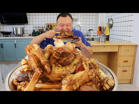 Видео: Ацян делает пряные лапы ягненка, мягкие и гнилые, с сильным ароматом ~