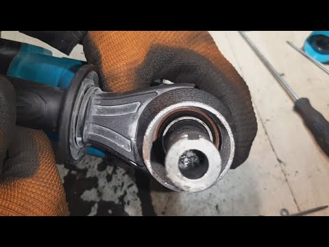 Видео: Перфоратор Grand ПЭ-1900 как вытащить остаток бура из патрона?