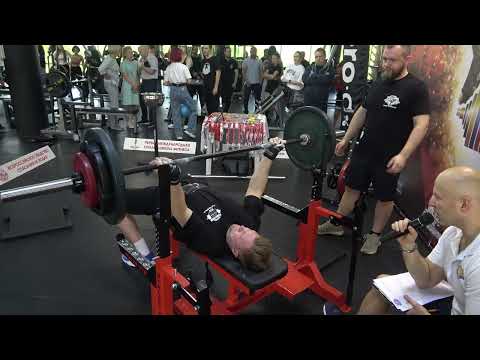 Видео: Русский жим 100 кг.