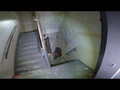 Видео: 5 самых ужасающих открытий заброшенных зданий