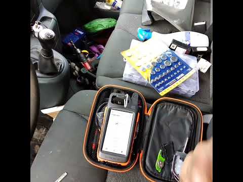 Видео: 🔑 Добавление ключа  xhorse Peugeot Expert с помощью Key Tool Max Pro
