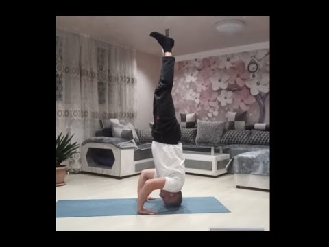 Видео: Йога простирания, хатха, пранаяма в прямом эфире. Артур Карапетян. Армения. Гюмри. 04.11.2025г