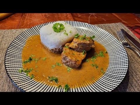 Видео: Свиная ножка на тмине с яблоком / скороварка / @Jana C.