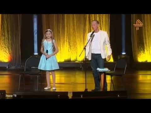 Видео: Софья Фисенко - Незнакомка (Выступление на концете Задорнова) 1 мая 2015