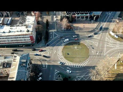 Видео: В Гомеле изменено движение на кольце «Кирова-Рогачёвская-Полесская». Как отразилось на безопасности