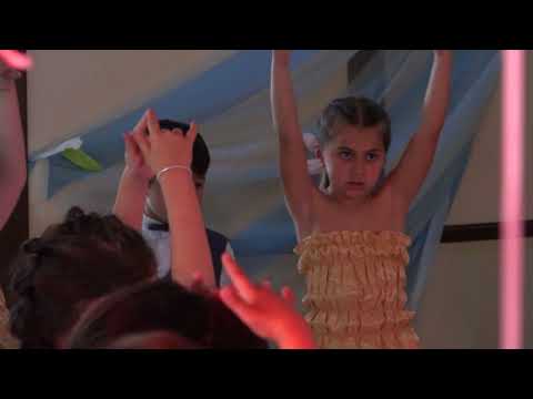 Видео: Завършване на 4 група -2017 г. от Държавна детска градина"Детелина" към МО