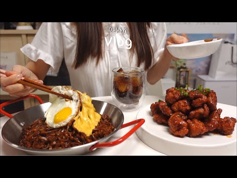 Видео: Корейский чаджанг рамэн и острая жареная курица, Sokcho Travel, Pack My Lunch Box