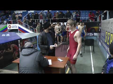 Видео: Взвешивание борцов до 65 кг, Хасавюрт.
