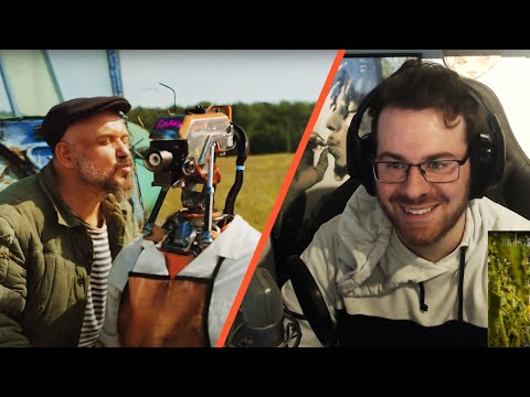 Видео: German reacting to RUSSIAN CYBERPUNK FARM // РУССКАЯ КИБЕРДЕРЕВНЯ [Русские субтитры]