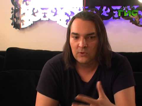 Видео: Интервью #263. Лидер группы "Кукрыниксы" Алексей Горшенев