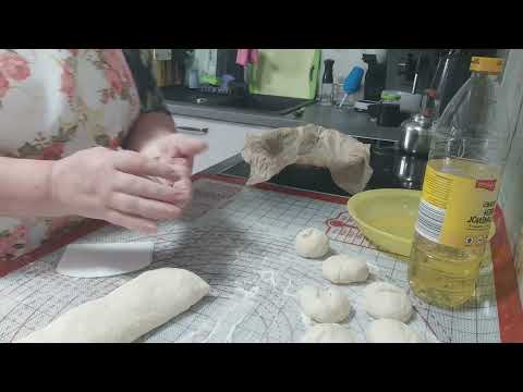 Видео: Хлеб слоновые ушки