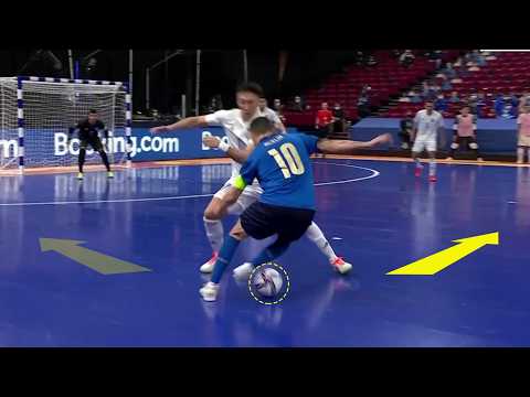 Видео: Непредсказуемые моменты в футзале