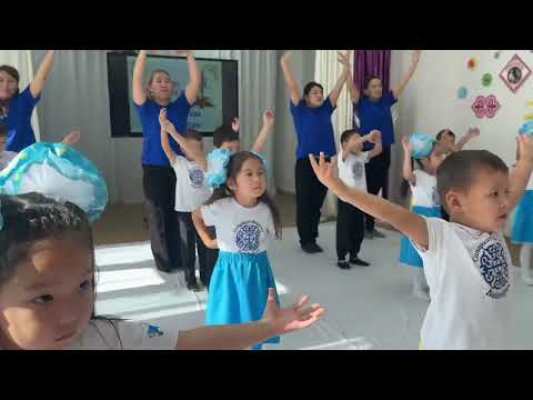 Видео: МКҚК №161 бөбекжай - балабақшасы.           25 қазан Республика күніне арналған флешмоб.