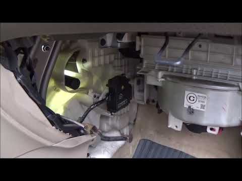 Видео: 👉RX 350 не греет пассажирская сторона