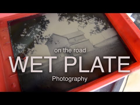 Видео: Демонстрация мокрой фотосъемки — изготовление тинтайпов в полевых условиях