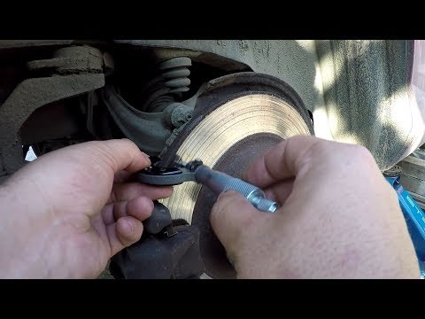 Видео: Peugeot/Пежо 407 замена задних тормозных колодок