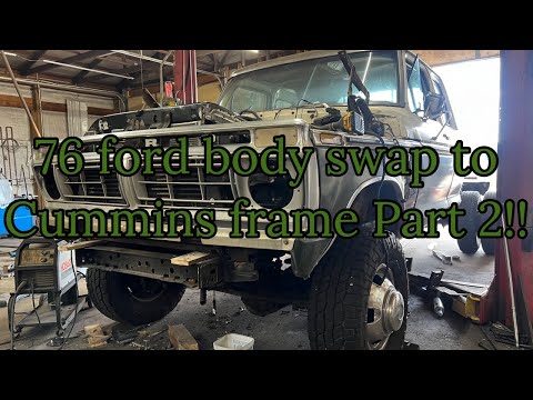 Видео: ЗАМЕНА КУЗОВА 1976 f250 на Dodge 24-клапанный 6-ступенчатый!! (ЧАСТЬ 2) изготовление креплений ку...