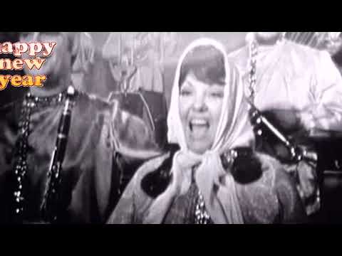 Видео: ЛЕА ИВАНОВА в СТУДИО 3 - Руски микс