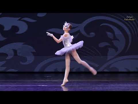 Видео: Вариация Кошечки из спектакля "Спящая красавица"Школа балета "Little swan" - "BOSOНОЖКИ" Минск-2023