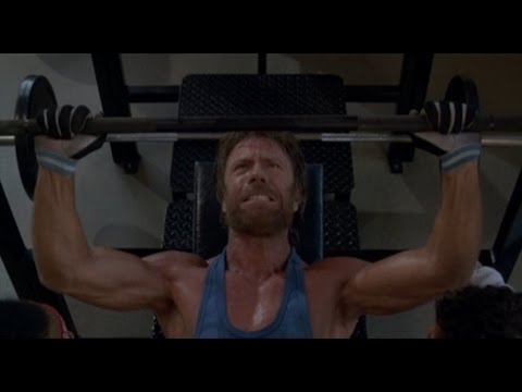 Видео: ТРЕНИРОВКИ ЧАКА НОРРИСА или СЛИШКОМ КРУТОЙ ЭПИЗОД! (RUS, канал GoB)